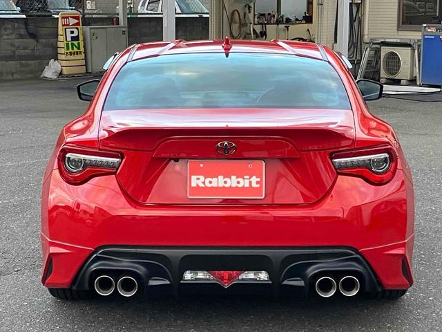 ８６ ＧＴ　ワンオーナー　純正ナビＴＶ　バックカメラ　ＴＲＤフロント・サイド・トランクスポイラー　モデリスタリアアンダースポイラー　ＴＲＤマフラー　エンケイ１７インチアルミ　社外ボンネット　ＲＳ－Ｒバネ純正バネ有（7枚目）