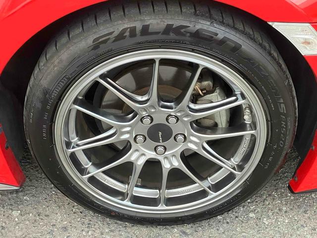 ８６ ＧＴ　ワンオーナー　純正ナビＴＶ　バックカメラ　ＴＲＤフロント・サイド・トランクスポイラー　モデリスタリアアンダースポイラー　ＴＲＤマフラー　エンケイ１７インチアルミ　社外ボンネット　ＲＳ－Ｒバネ純正バネ有（24枚目）