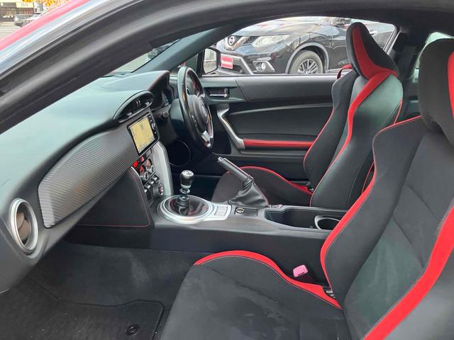 ８６ ＧＴ　ワンオーナー　純正ナビＴＶ　バックカメラ　ＴＲＤフロント・サイド・トランクスポイラー　モデリスタリアアンダースポイラー　ＴＲＤマフラー　エンケイ１７インチアルミ　社外ボンネット　ＲＳ－Ｒバネ純正バネ有（37枚目）
