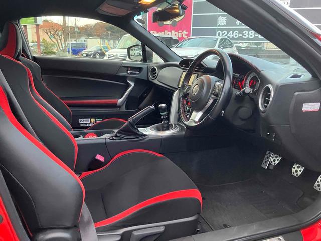 ８６ ＧＴ　ワンオーナー　純正ナビＴＶ　バックカメラ　ＴＲＤフロント・サイド・トランクスポイラー　モデリスタリアアンダースポイラー　ＴＲＤマフラー　エンケイ１７インチアルミ　社外ボンネット　ＲＳ－Ｒバネ純正バネ有（51枚目）