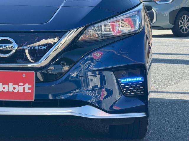 リーフ オーテック 純正ナビTV アラウンドビューモニター ハーフレザーシート シートヒーター スマートインナーミラー プロパイロット BSM ETC ハンドルヒーター フロアマット 純正17インチアルミ スマートキー(10枚目)