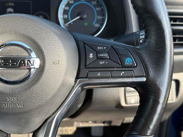 リーフ オーテック 純正ナビTV アラウンドビューモニター ハーフレザーシート シートヒーター スマートインナーミラー プロパイロット BSM ETC ハンドルヒーター フロアマット 純正17インチアルミ スマートキー(19枚目)