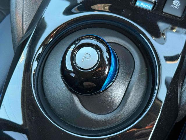 リーフ オーテック 純正ナビTV アラウンドビューモニター ハーフレザーシート シートヒーター スマートインナーミラー プロパイロット BSM ETC ハンドルヒーター フロアマット 純正17インチアルミ スマートキー(23枚目)