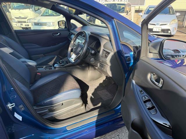 リーフ オーテック 純正ナビTV アラウンドビューモニター ハーフレザーシート シートヒーター スマートインナーミラー プロパイロット BSM ETC ハンドルヒーター フロアマット 純正17インチアルミ スマートキー(31枚目)