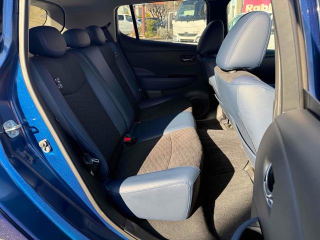 リーフ オーテック 純正ナビTV アラウンドビューモニター ハーフレザーシート シートヒーター スマートインナーミラー プロパイロット BSM ETC ハンドルヒーター フロアマット 純正17インチアルミ スマートキー(37枚目)