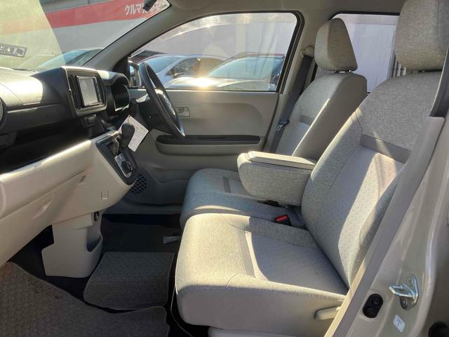 パッソ Ｘ　ＬパッケージＳ　ワンオーナー　純正ナビＴＶ　バックカメラ　ＥＴＣ　ドアバイザー　フロアマット　スマートキー　プッシュスタート　スペアキー　スマートアシスト　保証書　取説書（30枚目）