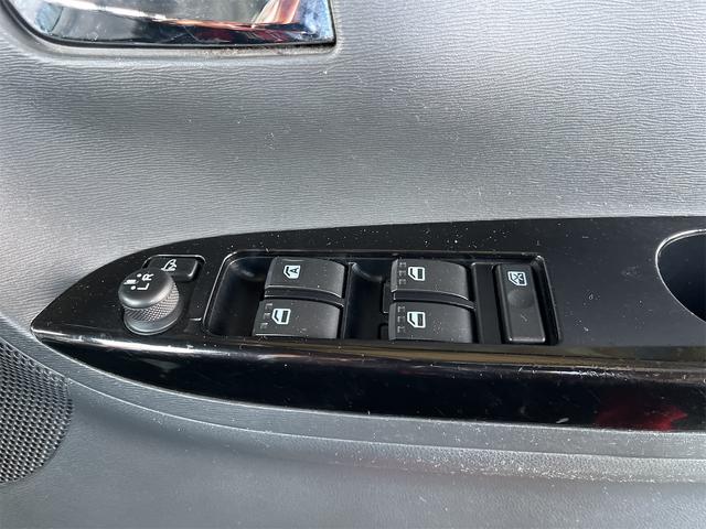 タント カスタムX SA 4WD バックカメラ 両側スライド・片側電動 ナビ 衝突被害軽減システム LEDヘッドランプ スマートキー アイドリングストップ 電動格納ミラー ベンチシート CVT 盗難防止システム ABS ESC(6枚目)