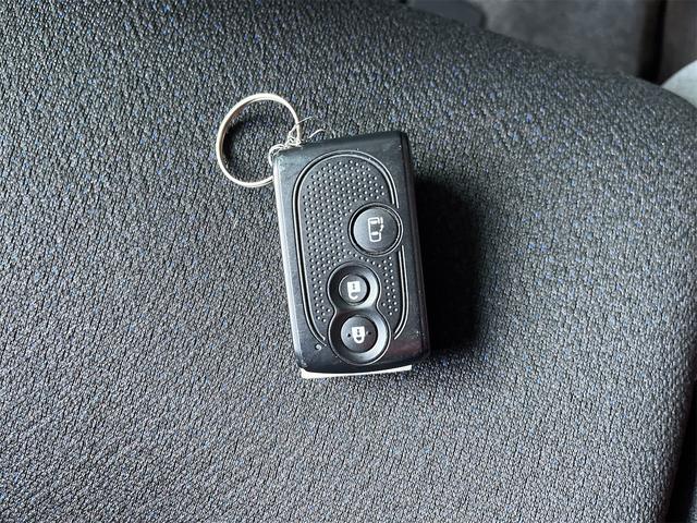 タント カスタムX SA 4WD バックカメラ 両側スライド・片側電動 ナビ 衝突被害軽減システム LEDヘッドランプ スマートキー アイドリングストップ 電動格納ミラー ベンチシート CVT 盗難防止システム ABS ESC(7枚目)