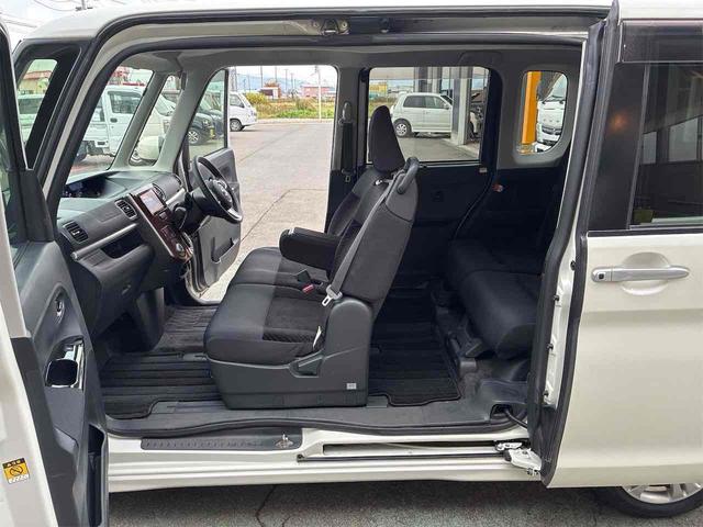 タント カスタムＸ　ＳＡＩＩ　４ＷＤ　ＥＴＣ　バックカメラ　両側スライド・片側電動　ＴＶ　クリアランスソナー　衝突被害軽減システム　ＬＥＤヘッドランプ　スマートキー　アイドリングストップ　電動格納ミラー　ベンチシート　ＣＶＴ（32枚目）