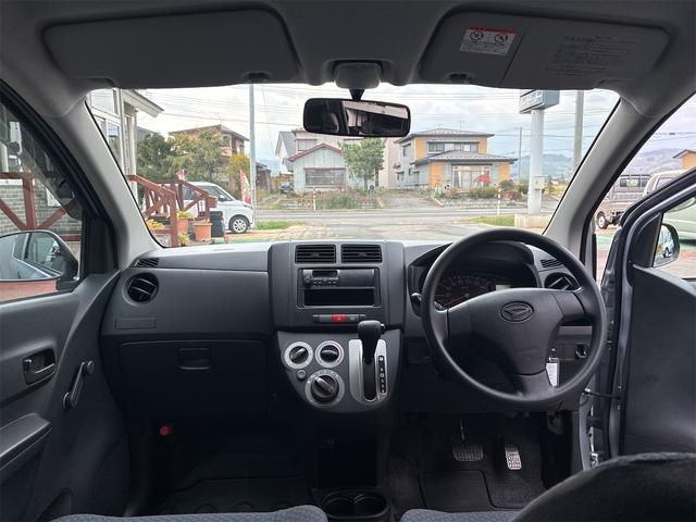 ミラ ＴＸ　４ＷＤ　ＣＶＴ　盗難防止システム　ＡＢＳ　エアコン　パワーステアリング　運転席エアバッグ　助手席エアバッグ（2枚目）