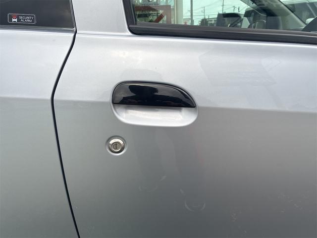 ミラ ＴＸ　４ＷＤ　ＣＶＴ　盗難防止システム　ＡＢＳ　エアコン　パワーステアリング　運転席エアバッグ　助手席エアバッグ（23枚目）