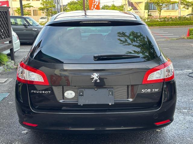 ５０８ ＳＷ　アリュール　ガラスルーフ　シートヒーター　ナビ　Ｂｌｕｅｔｏｏｔｈ　バックカメラ　クルーズコントロール　シートヒーター　タイミングチェーン　スマートキー（50枚目）