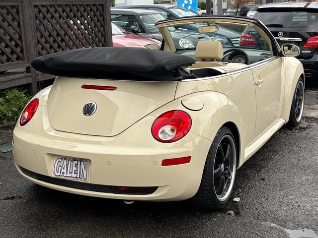 VOLKSWAGEN NEW BEETLE CABRIOLET LZ