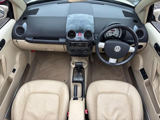VOLKSWAGEN NEW BEETLE CABRIOLET LZ