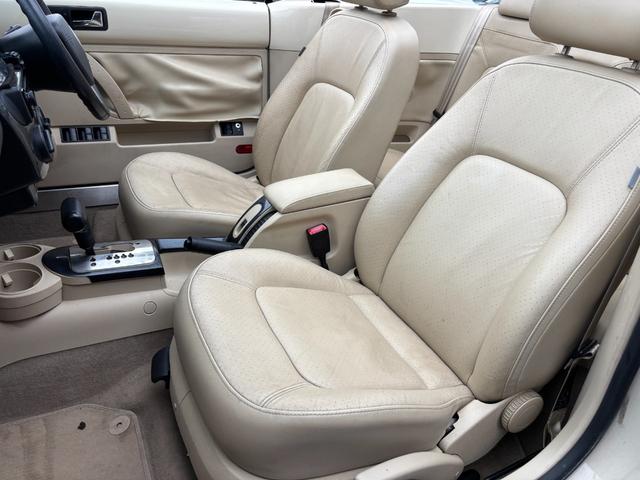 VOLKSWAGEN NEW BEETLE CABRIOLET LZ