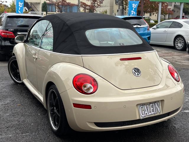 VOLKSWAGEN NEW BEETLE CABRIOLET LZ