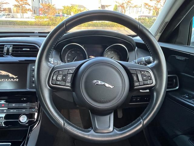 ＸＥ ＸＥ　ピュア　禁煙　ナビ　Ｂカメ　Ｂｌｕｅｔｏｏｔｈ　Ｐシート　クルコン　ＥＴＣ　ＨＩＤ　電格ミラー　Ｍウィンカー　ＣＤ　ＤＶＤ　パドル　Ａライト　Ａワイパー　Ｒフォグ　スマキー　純１８ＡＷ（49枚目）