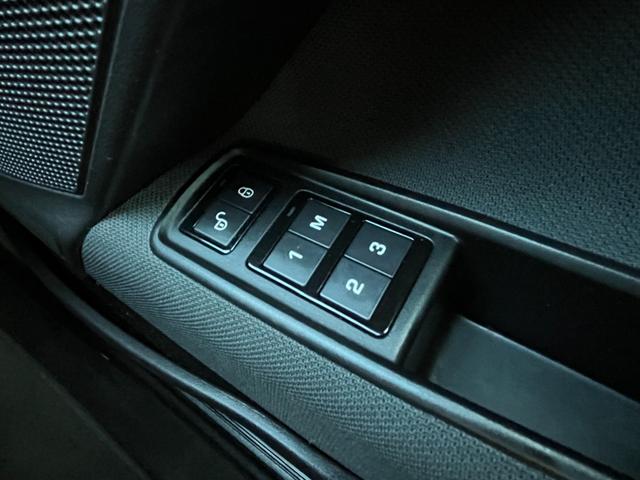 ＸＥ ＸＥ　ピュア　禁煙　ナビ　Ｂカメ　Ｂｌｕｅｔｏｏｔｈ　Ｐシート　クルコン　ＥＴＣ　ＨＩＤ　電格ミラー　Ｍウィンカー　ＣＤ　ＤＶＤ　パドル　Ａライト　Ａワイパー　Ｒフォグ　スマキー　純１８ＡＷ（74枚目）