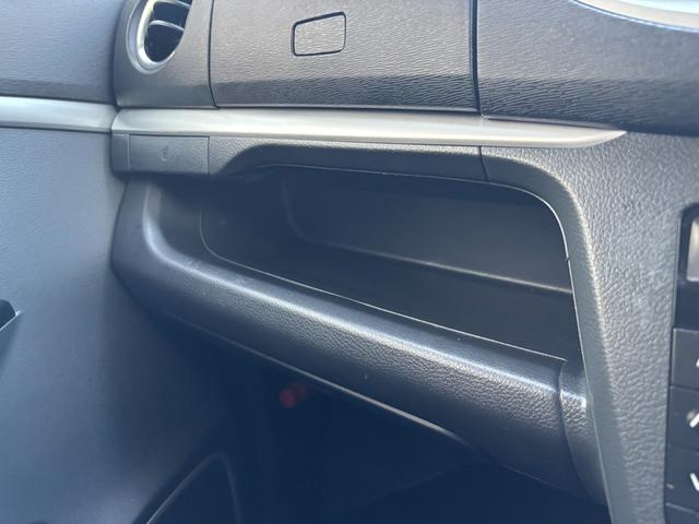 ワゴンＲスティングレー Ｔ　スティングレー　メモリーナビ　Ｂｌｕｅｔｏｏｔｈ　バックカメラ　フルセグテレビ　ＥＴＣ　アルミホイール　パドルシフト　ミラーウィンカー　ドアバイザー　スマートキー　タイミングチェーン（38枚目）