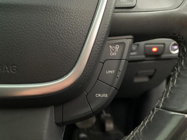 508 SW グリフ 後期 黒革 関東入 禁煙 Gルーフ Pバックドア Bカメ Sヒーター Pシート クルコン ディスプレイオーディオ Bluetooth HID Pスタート ETC パドルシフト(11枚目)