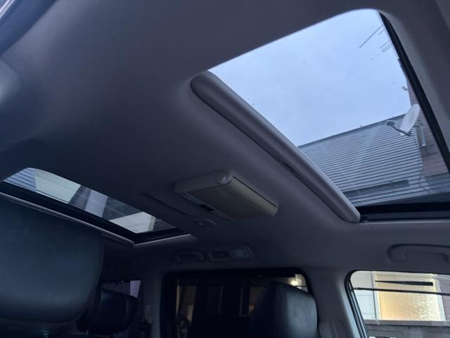 エルグランド 250ハイウェイスター ツインサンルーフ 両側パワースライドドア ナビ Bluetooth バックカメラ HID ETC フォグ スマートキー フリップダウンモニター(6枚目)