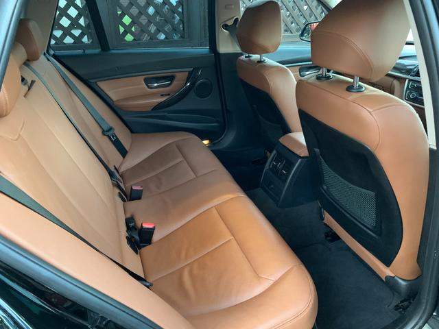 ３シリーズ ３２０ｄツーリング　ラグジュアリー　革シート　ナビ　Ｂカメラ　Ｂｌｕｅｔｏｏｔｈ　ＨＩＤ　Ｓヒーター　ＥＴＣ　Ｐシート　Ａライト　Ａワイパー　フォグ　Ｒフォグ　電格ミラー　Ｍウィンカー　スマキー　ＣＤ　ＤＶＤ　スピードリミッター　ＡＡＣ（18枚目）