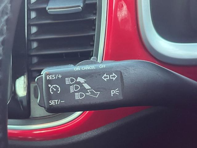 �N���[�Y�R���g���[�����t���Ă���܂��̂ō����ŃA�N�Z���𓥂܂Ȃ��Ă����̃X�s�[�h�ő��s�ł��܂���h���C�o�[�̔�J�y���ɂȂ�܂��􂨎d���≓�o�̂��o�����̒������ړ��̍ۂɑ�Ϗd�󂵂܂��ˁ�