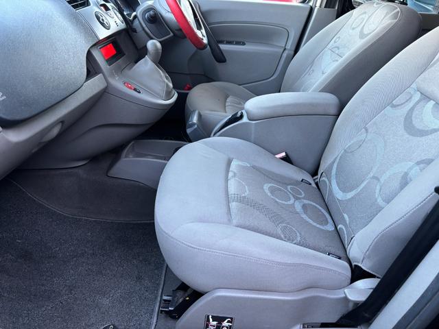 カングー 1.6 タイミングベルト交換済 ナビ バックカメラ ETC フォグ キーレス オートライト ルーフレール ドアバイザー AAC 電動格納ミラー(13枚目)