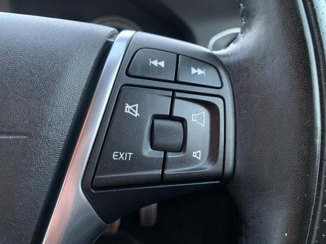 S60 T4 Rデザイン 純正ナビ 革シート バックカメラ フルセグテレビ Bluetooth HID ETC アルミホイール(57枚目)