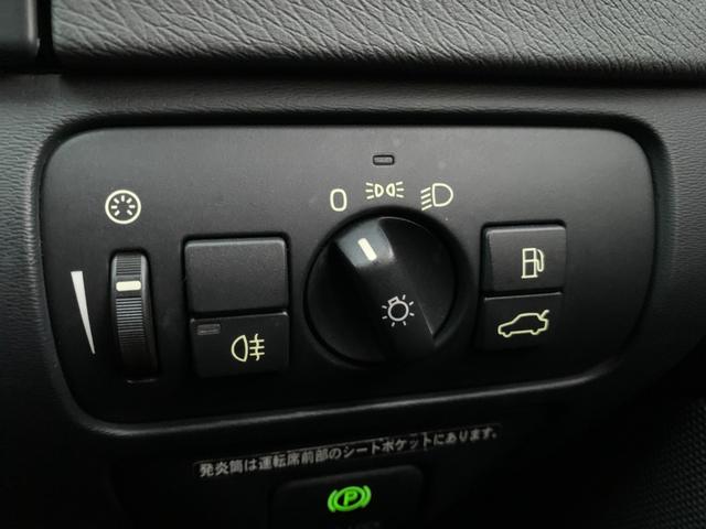 S60 T4 Rデザイン 純正ナビ 革シート バックカメラ フルセグテレビ Bluetooth HID ETC アルミホイール(72枚目)