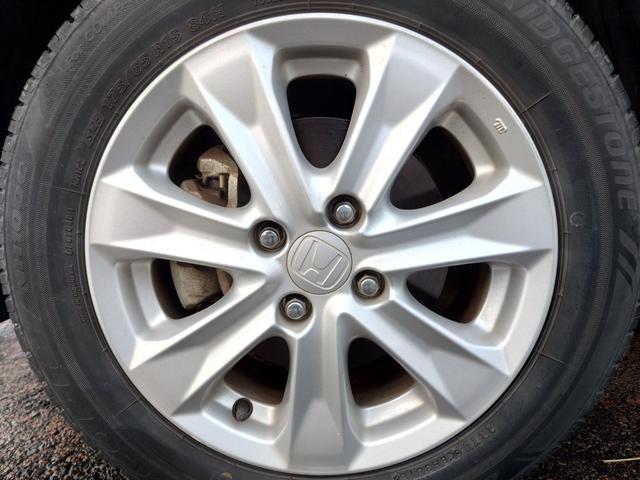 フィットハイブリッド ナビプレミアムセレクション ナビ Bカメ ワンセグ クルコン Sヒーター ETC HID Aライト スマキー 電格ミラー Mウィンカー Dバイザー AAC ステアスイッチ CD DVD AW パドルシフト(13枚目)