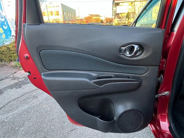 ノート Ｘ　Ｖセレクション＋セーフティ　ナビ　バックカメラ　衝突軽減ブレーキ　車線逸脱警報　禁煙　ＥＴＣ　フルセグ　インテリキー　プッシュスタート　アイドリングストップ　ウインカーミラー（48枚目）