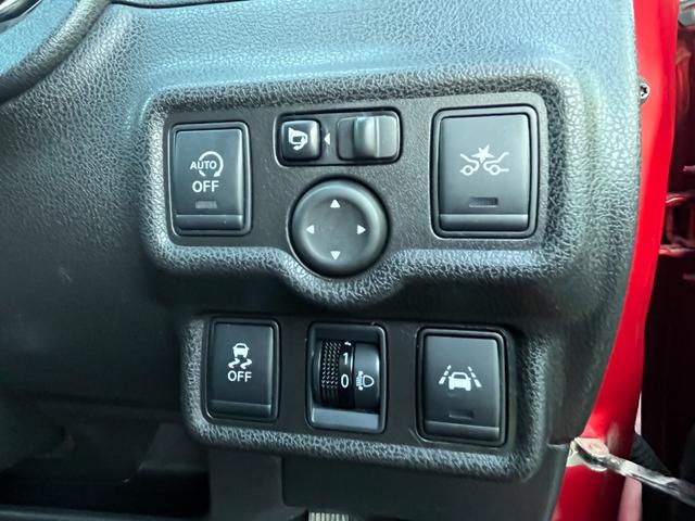 ノート Ｘ　Ｖセレクション＋セーフティ　ナビ　バックカメラ　衝突軽減ブレーキ　車線逸脱警報　禁煙　ＥＴＣ　フルセグ　インテリキー　プッシュスタート　アイドリングストップ　ウインカーミラー（55枚目）