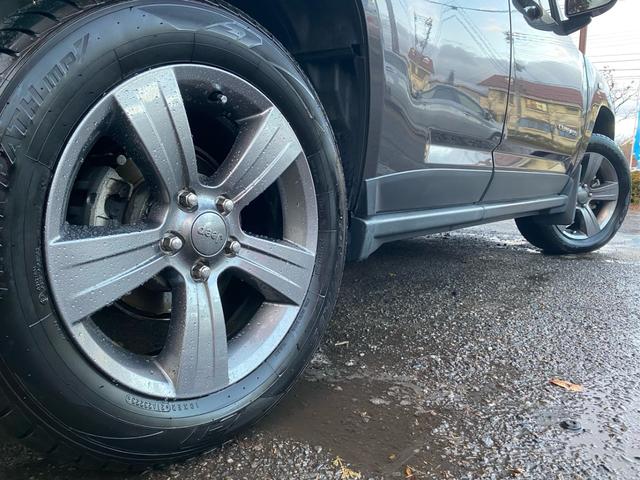 ジープ・コンパス ノース　１５０台限定　半革　禁煙　ナビ　Ｂカメ　Ｓカメ　ＥＴＣ　ＡＡＣ　クルコン　ドラレコ　ＡＷ１７　ＭＴモード（12枚目）