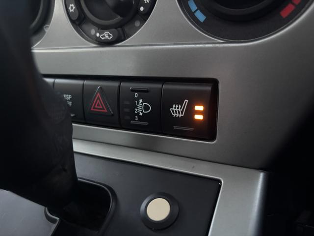 ジープ・パトリオット リミテッド　サンルーフ　ハーフレザーシート　前席シートヒーター　クルーズコントロール　ＥＴＣ　純正ＡＷ　キーレス　フォグ　純正オーディオ　禁煙　ドアバイザー　サイドカメラ（54枚目）