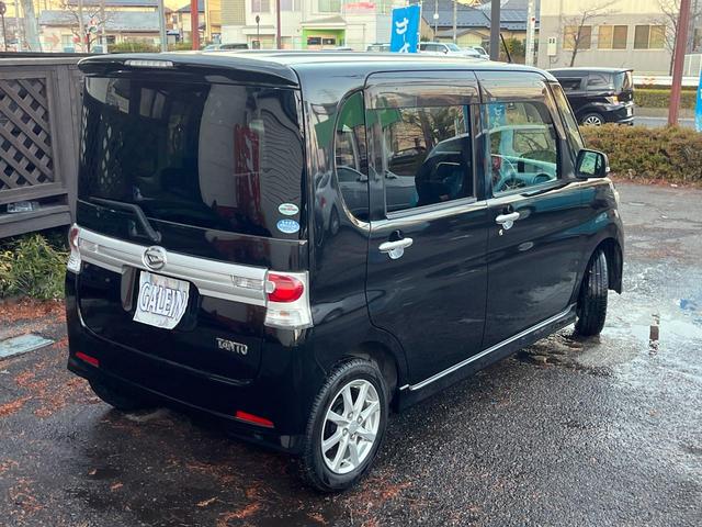 �L�[���X���X�}�[�g�L�[���t���Ă���A����}���Ȃ��Ă��h�A���̊J��G���W���X�^�[�g���\�ł������s���萫�����ł���