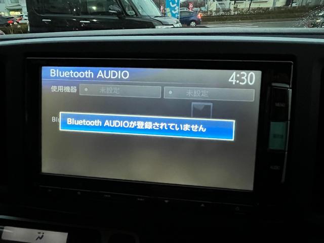 Ｎ－ＯＮＥ Ｇ・Ａパッケージ　後期　禁煙　ナビ　Ｂカメ　Ｂｌｕｅｔｏｏｔｈ　ＥＴＣ　フルセグ　ＡＡＣ　オートライト　Ｄバイザー　ＣＤ＆ＤＶＤ　スマキー　ＨＩＤ　ステアリングスイッチ　ＥＣＯＮ　Ｐスタート（8枚目）