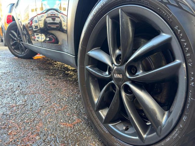 �{�f�B�ƃ}�b�`���������A���~�����ԂƂȂ��Ă���܂���K���L�Y��u���[�L�_�X�g���̉�������Ȃ��L���C�ȏ�Ԃł���Ԃ͑�������ƌ��t���s�b�^���Ȏԗ��ł���āE�~�^�C���̂����k�����C�y�ɂ��\���t������������