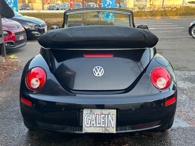 VOLKSWAGEN NEW BEETLE CABRIOLET LZ