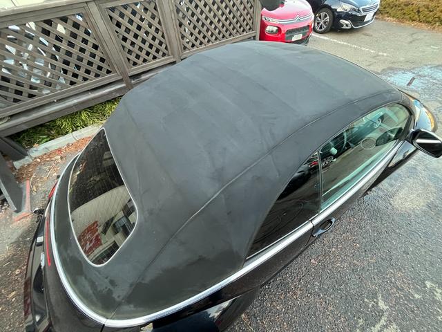 VOLKSWAGEN NEW BEETLE CABRIOLET LZ