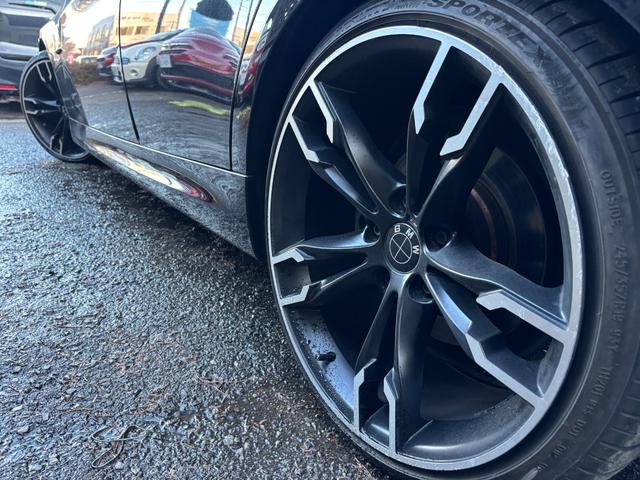 �{�f�B�ƃ}�b�`���������A���~�����ԂƂȂ��Ă���܂���K���L�Y��u���[�L�_�X�g���̉�������Ȃ��L���C�ȏ�Ԃł���Ԃ͑�������ƌ��t���s�b�^���Ȏԗ��ł���āE�~�^�C���̂����k�����C�y�ɂ��\���t������������