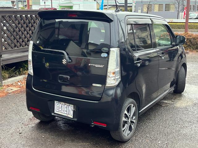 �L�[���X���X�}�[�g�L�[���t���Ă���A����}���Ȃ��Ă��h�A���̊J��G���W���X�^�[�g���\�ł������s���萫�����ł���