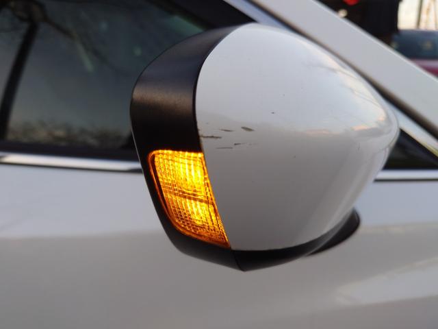 アテンザワゴン ＸＤ　Ｌパッケージ　黒革　ナビ　クルコン　Ｂカメラ　Ｂｌｕｅｔｏｏｔｈ　フルセグ　Ｓヒーター　Ｐシート　ＥＴＣ　ＨＩＤ　リアモニター　Ａライト　フォグ　電格ミラー　Ｍウィンカー　Ｄバイザ　ＣＤ　ＤＶＤ　ステアスイッチ（11枚目）