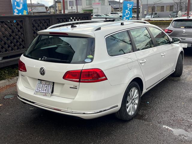 パサートヴァリアント ナビエディション　純正ナビ　バックカメラ　クルーズコントロール　ＨＩＤ　ＥＴＣ　ミラーウィンカー　アルミホイール（28枚目）