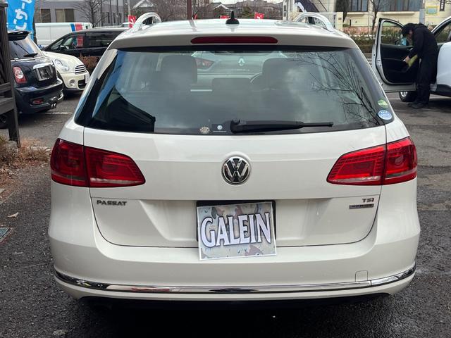 パサートヴァリアント ナビエディション　純正ナビ　バックカメラ　クルーズコントロール　ＨＩＤ　ＥＴＣ　ミラーウィンカー　アルミホイール（43枚目）