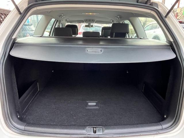 パサートヴァリアント ナビエディション　純正ナビ　バックカメラ　クルーズコントロール　ＨＩＤ　ＥＴＣ　ミラーウィンカー　アルミホイール（53枚目）