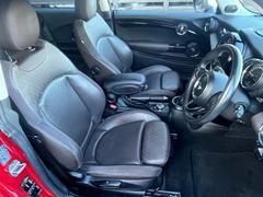 �̣ɣΣŤǤΤ����̤��紿�ޤǤ������ޤ����̣ɣΣţɣġ֡��������������פ�ͧã��Ͽ����å�������ĺ����Ф��ֿ�������ĺ���ޤ�������ǧ�����ֿ��򥹥ࡼ���˹Ԥ��ޤ��Τǥ�������Ǥ��� 6