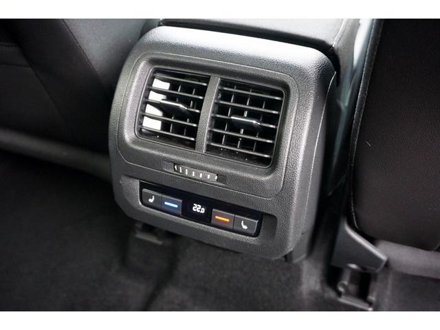 ゴルフトゥーラン ＴＳＩ　ハイライン　元弊社試乗車　禁煙　ワンオーナー　ナビ　ＥＴＣ２．０　バックカメラ　パークアシスト　ＬＥＤヘッドライト　ハイビームアシスト　７人乗り　認定中古車（59枚目）