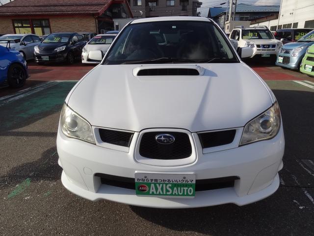 WRX4WD HDDナビ バックカメラ 夏・冬タイヤ付き(3枚目)