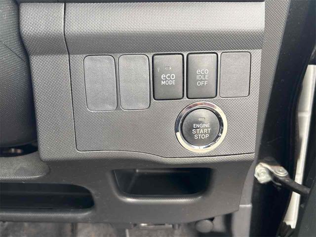 ムーヴ カスタム　Ｘリミテッド　４ＷＤ　ＥＴＣ　バックカメラ　ナビ　ＴＶ　ＨＩＤ　ＬＥＤヘッドランプ　スマートキー　アイドリングストップ　電動格納ミラー　ベンチシート　ＣＶＴ　盗難防止システム　ＡＢＳ　ＣＤ（7枚目）